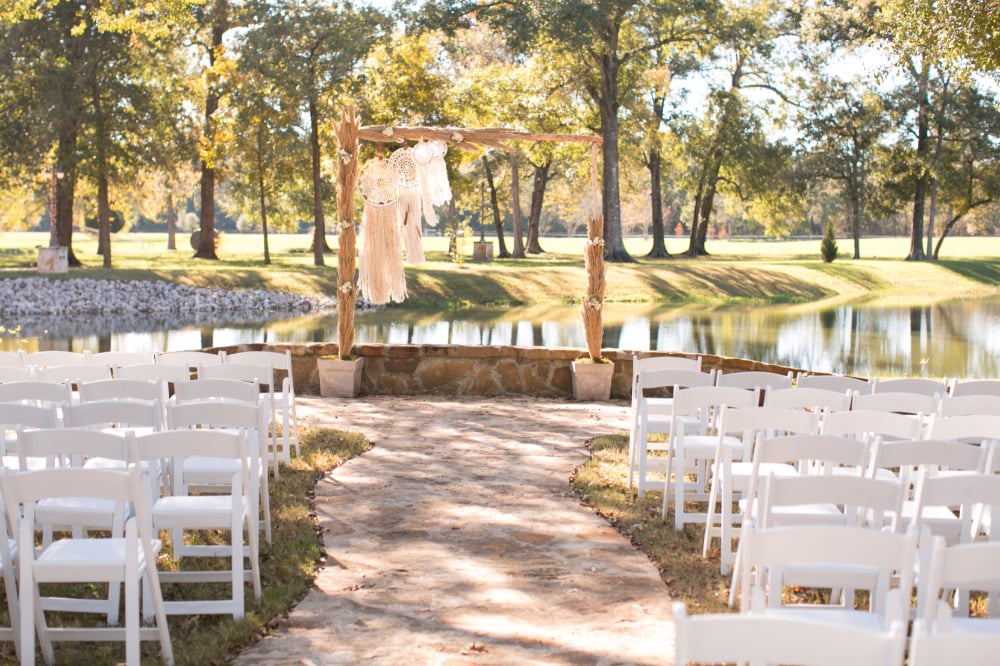 outdoor wedding ceremony in the sunshine