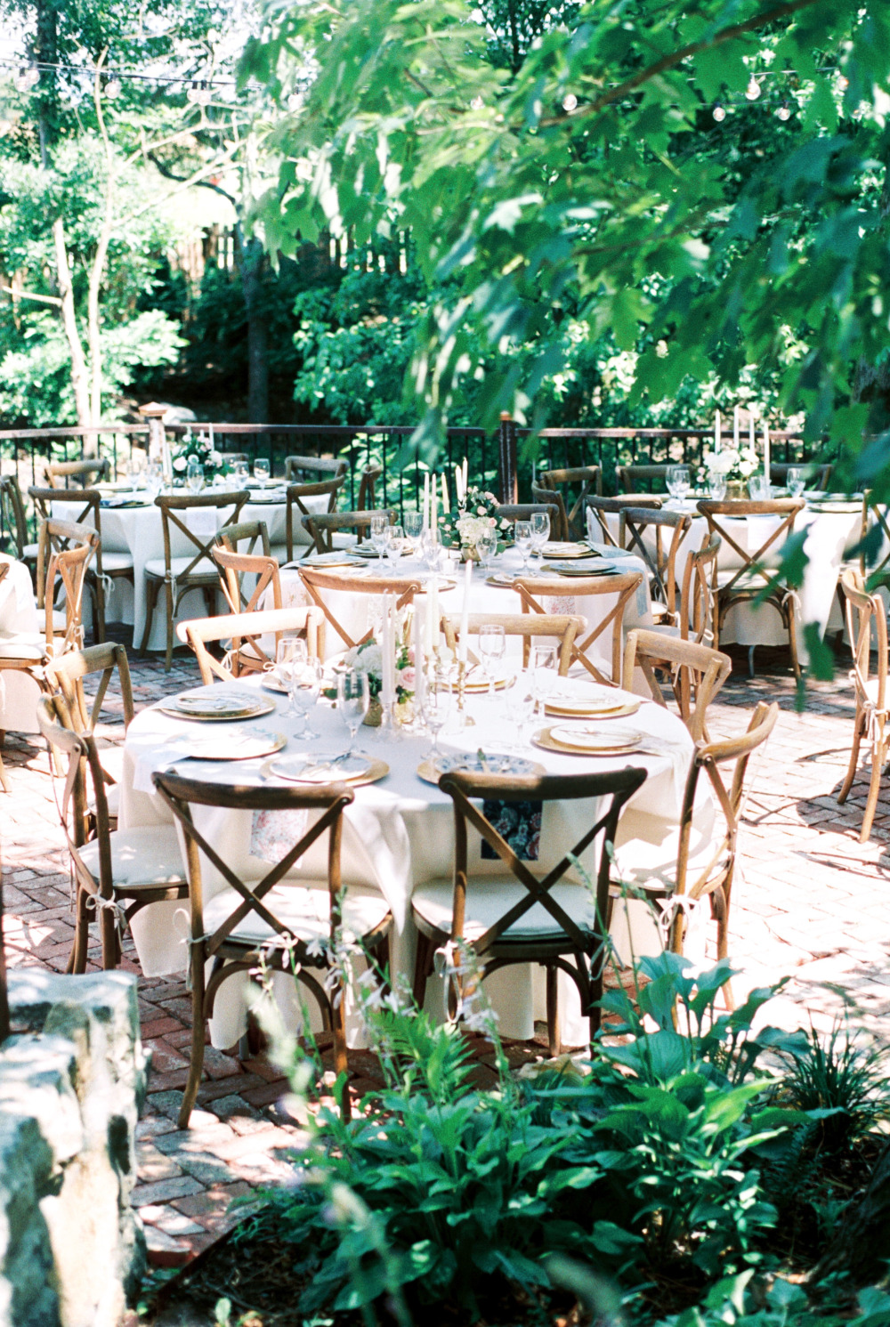 outdoor natural wedding reception look