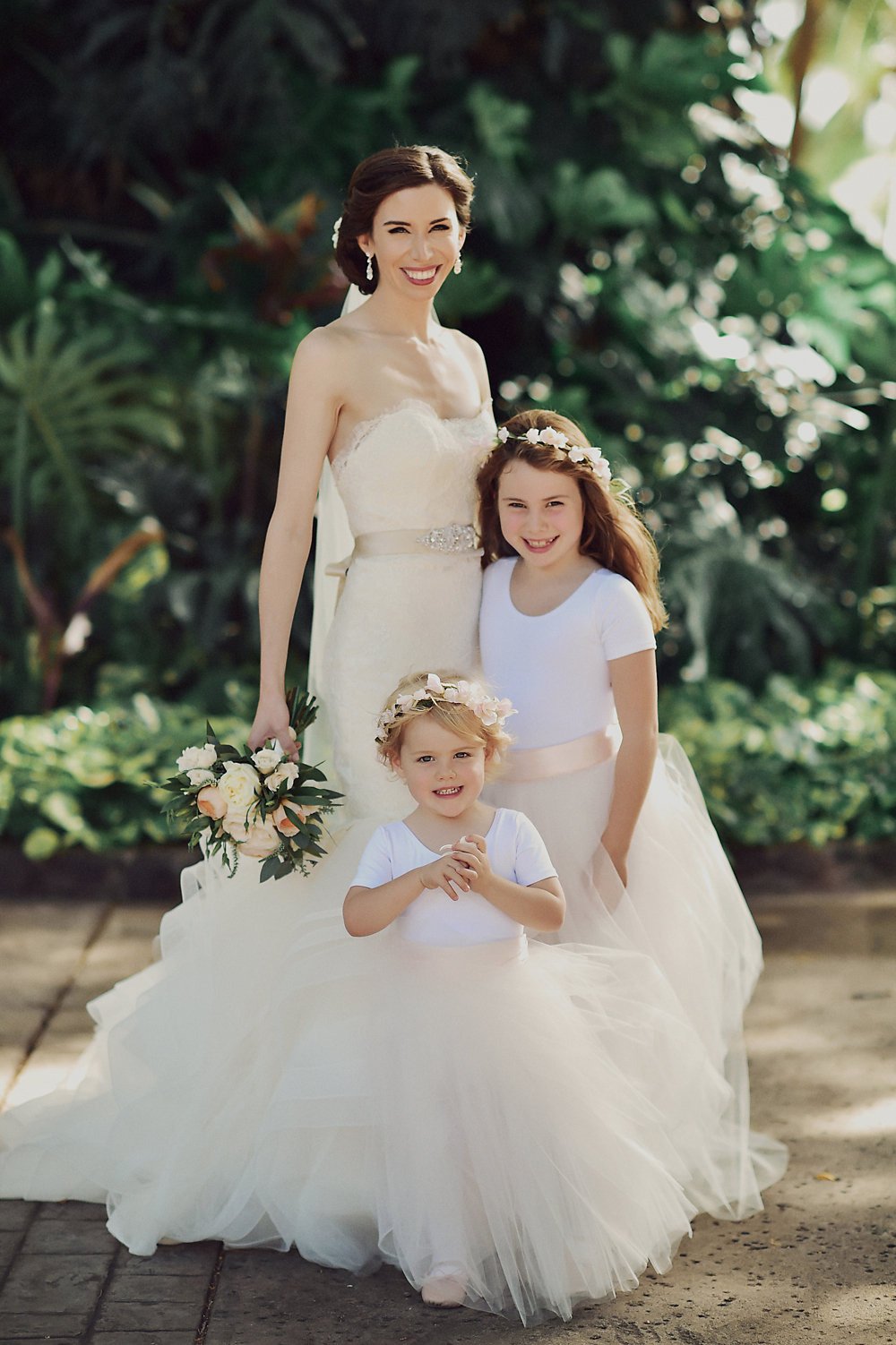 flower girls with tulle skirts
