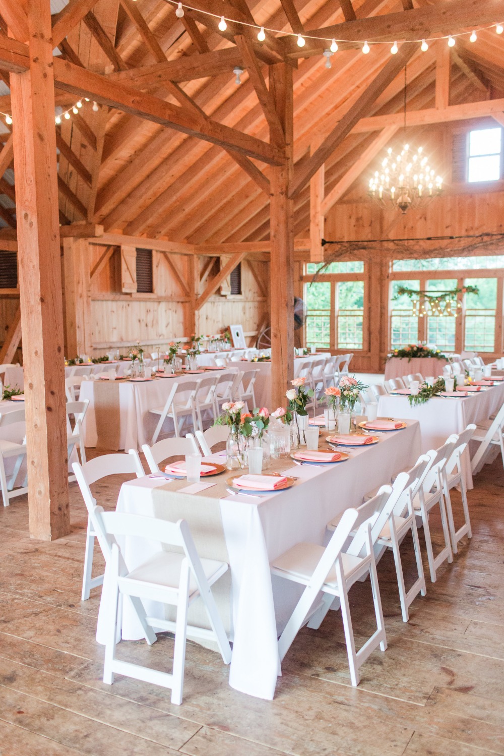 Rustic barn reception