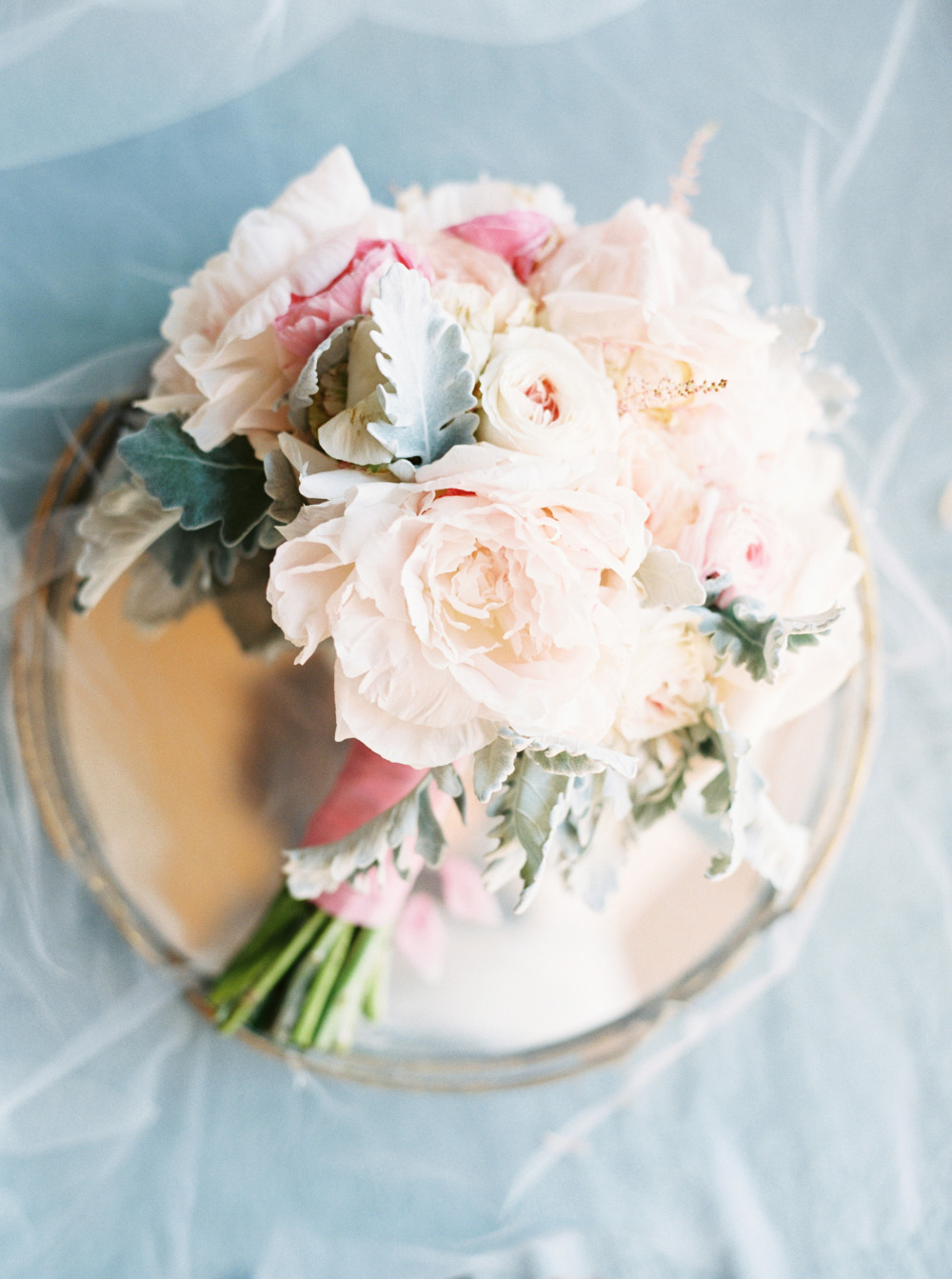 blush and white wedding bouquet diy