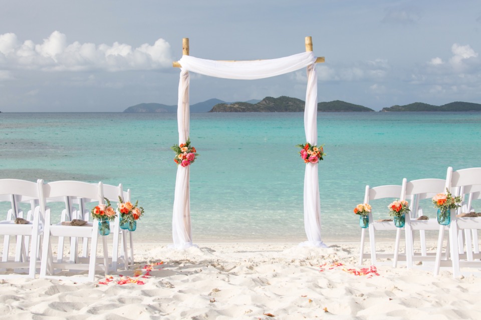 beach wedding ceremony idea