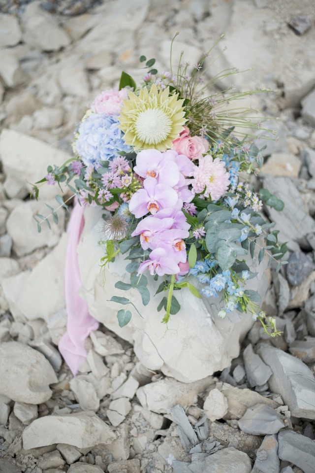 soft pastel wedding bouquet
