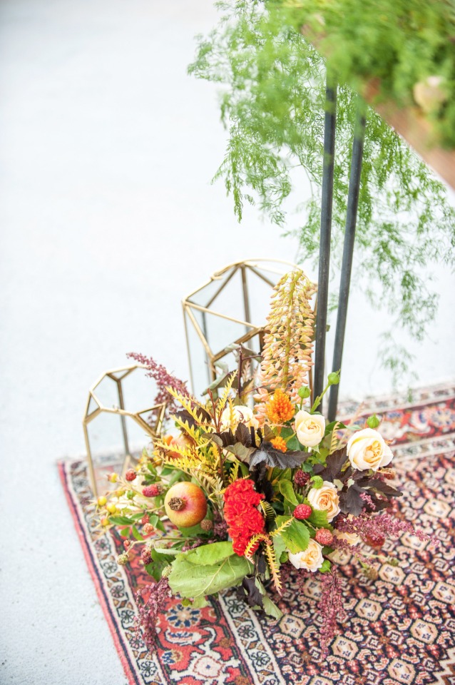 modern geometric wedding decor with fall flower accents