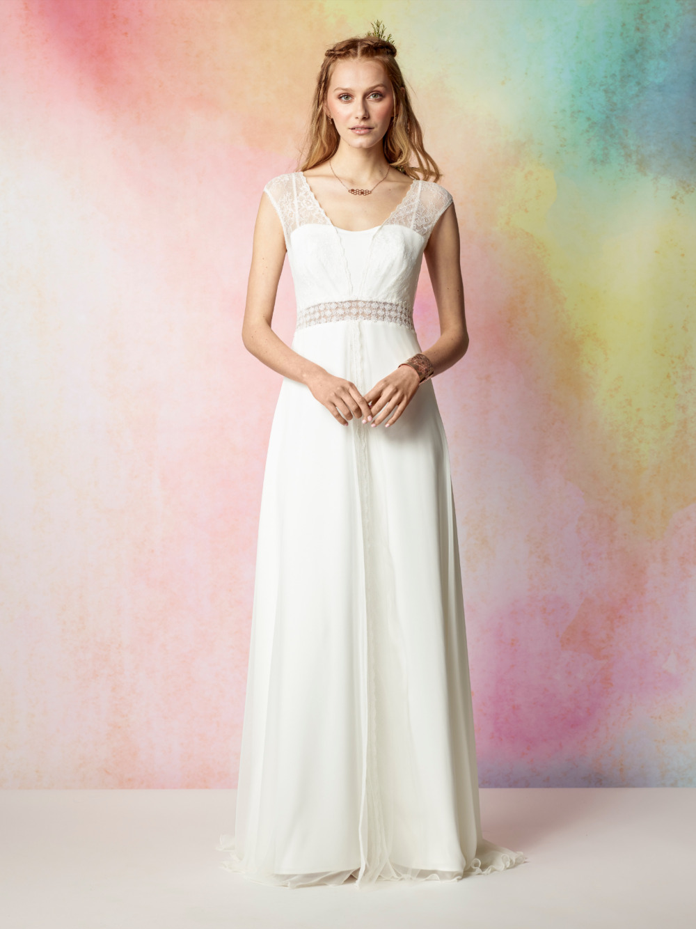 bohemian-chic-styling-wedding-dresses