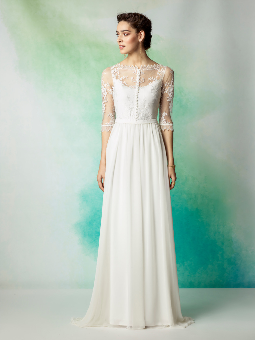 bohemian-chic-styling-wedding-dresses