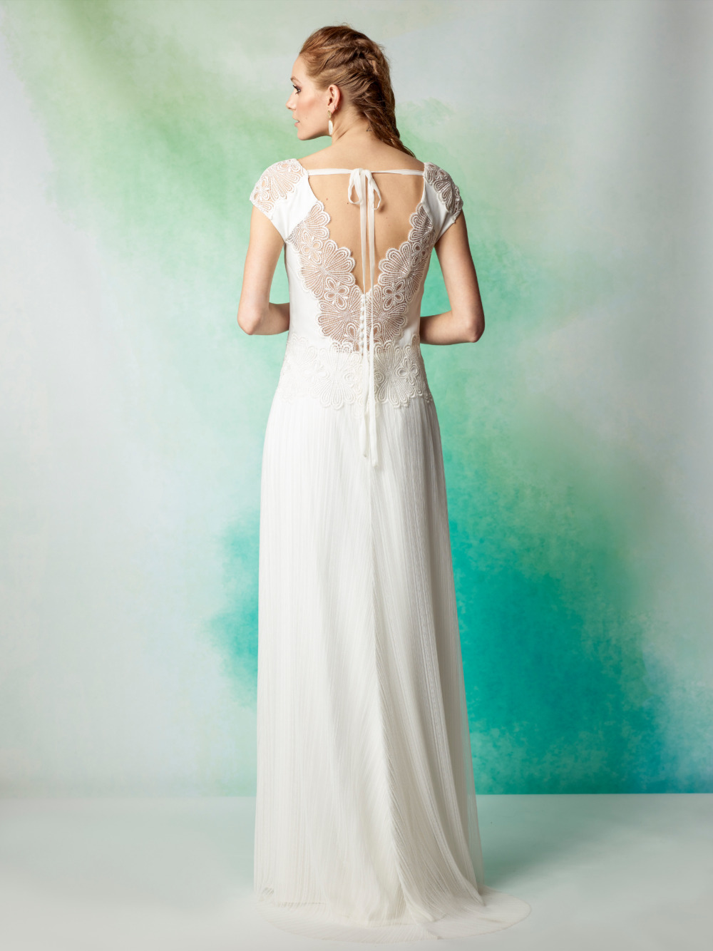 bohemian-chic-styling-wedding-dresses
