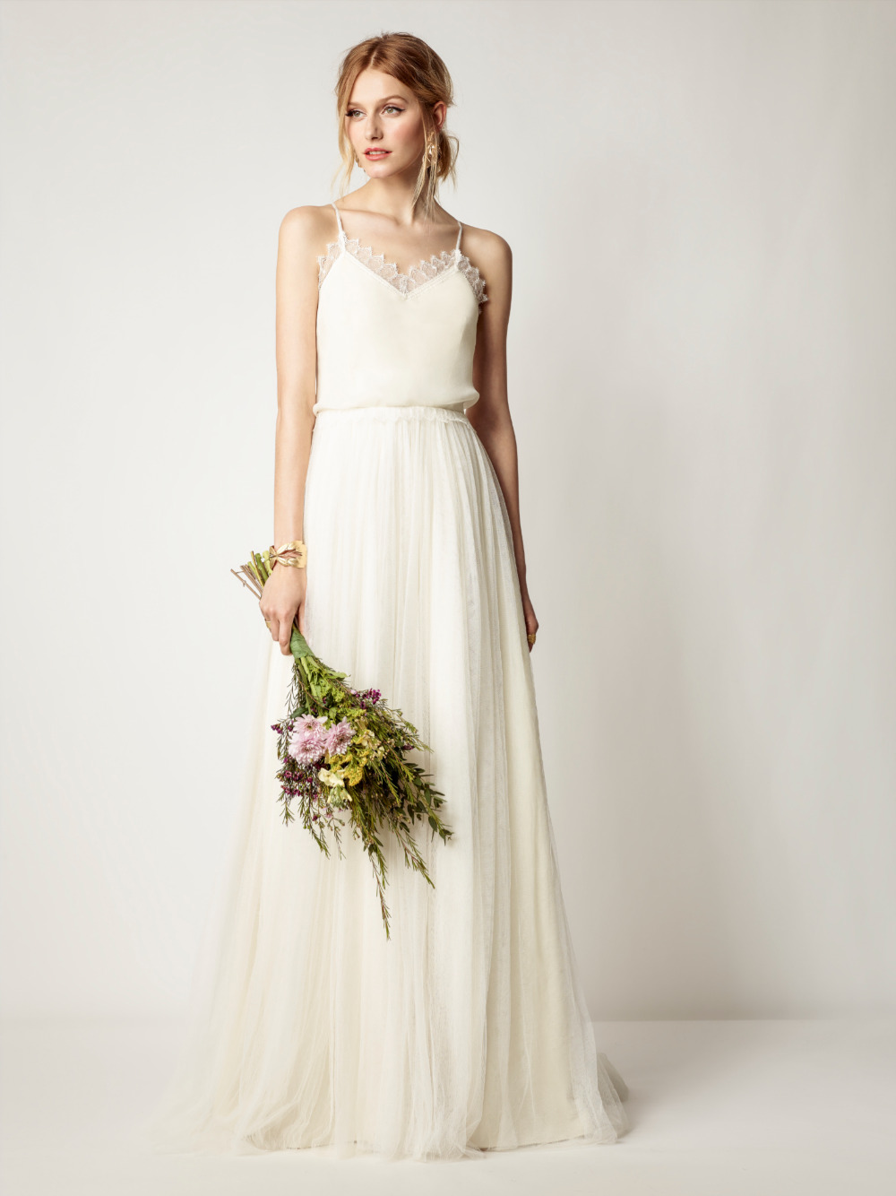 bohemian-chic-styling-wedding-dresses
