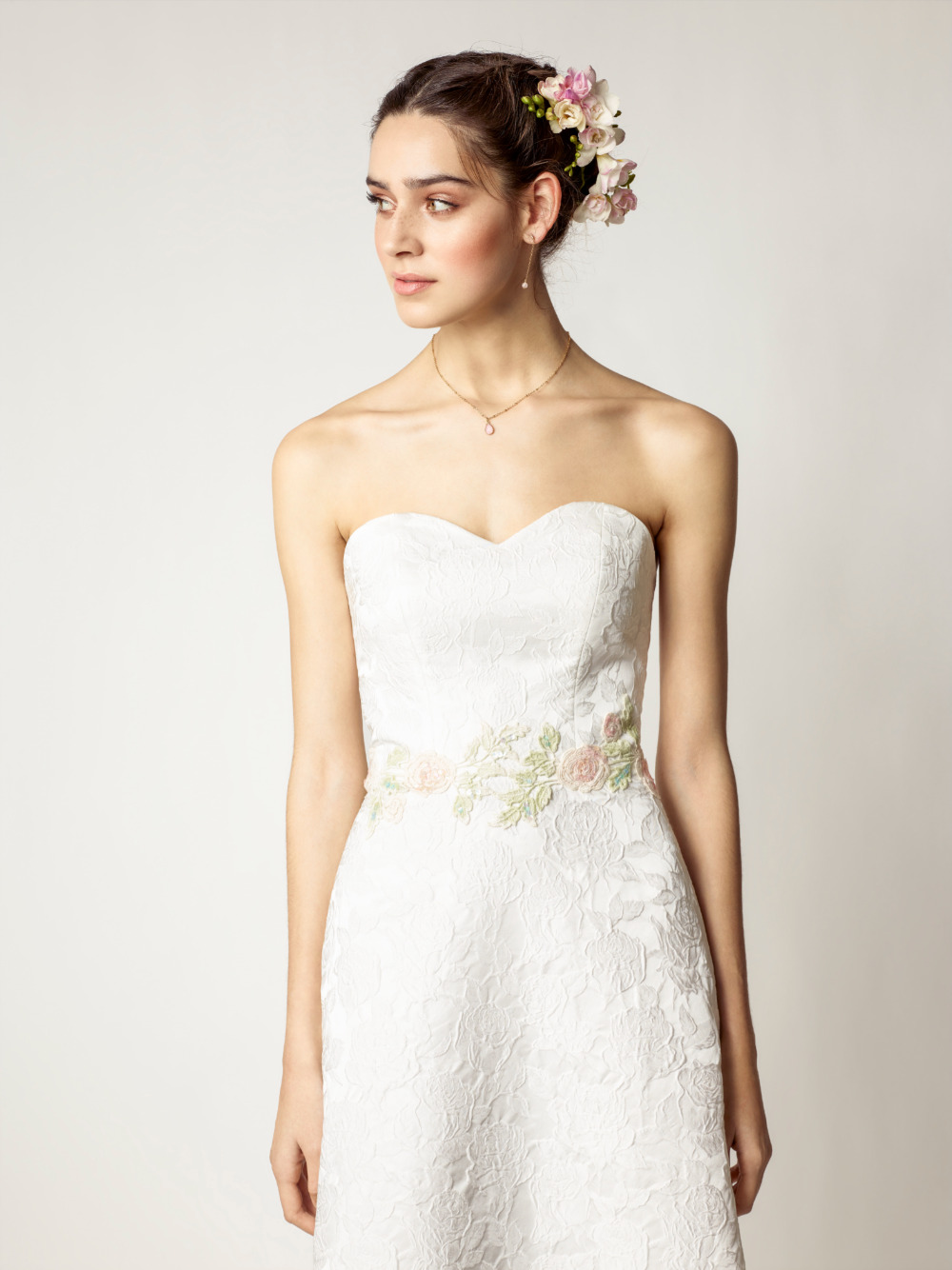 bohemian-chic-styling-wedding-dresses
