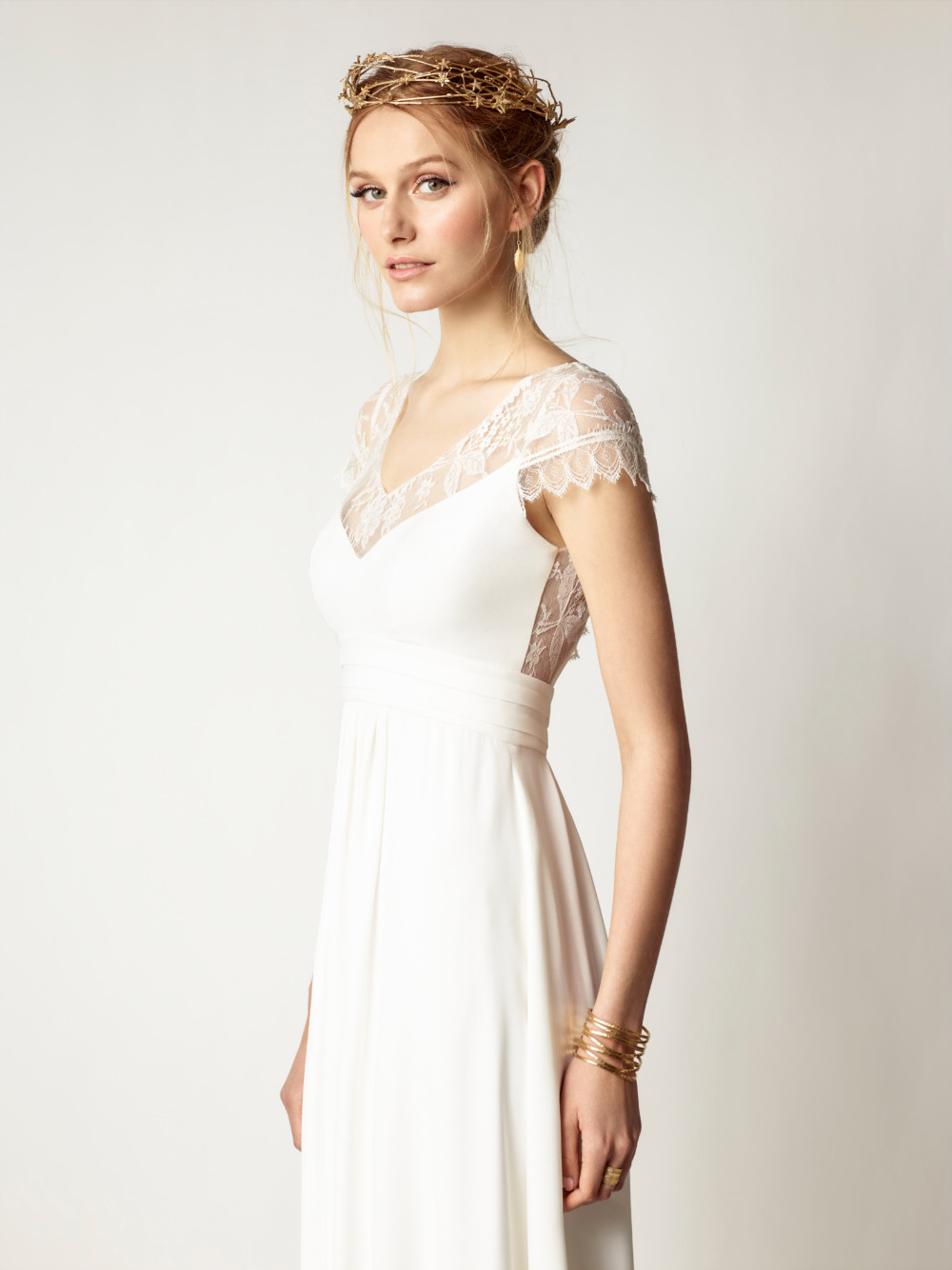 bohemian-chic-styling-wedding-dresses