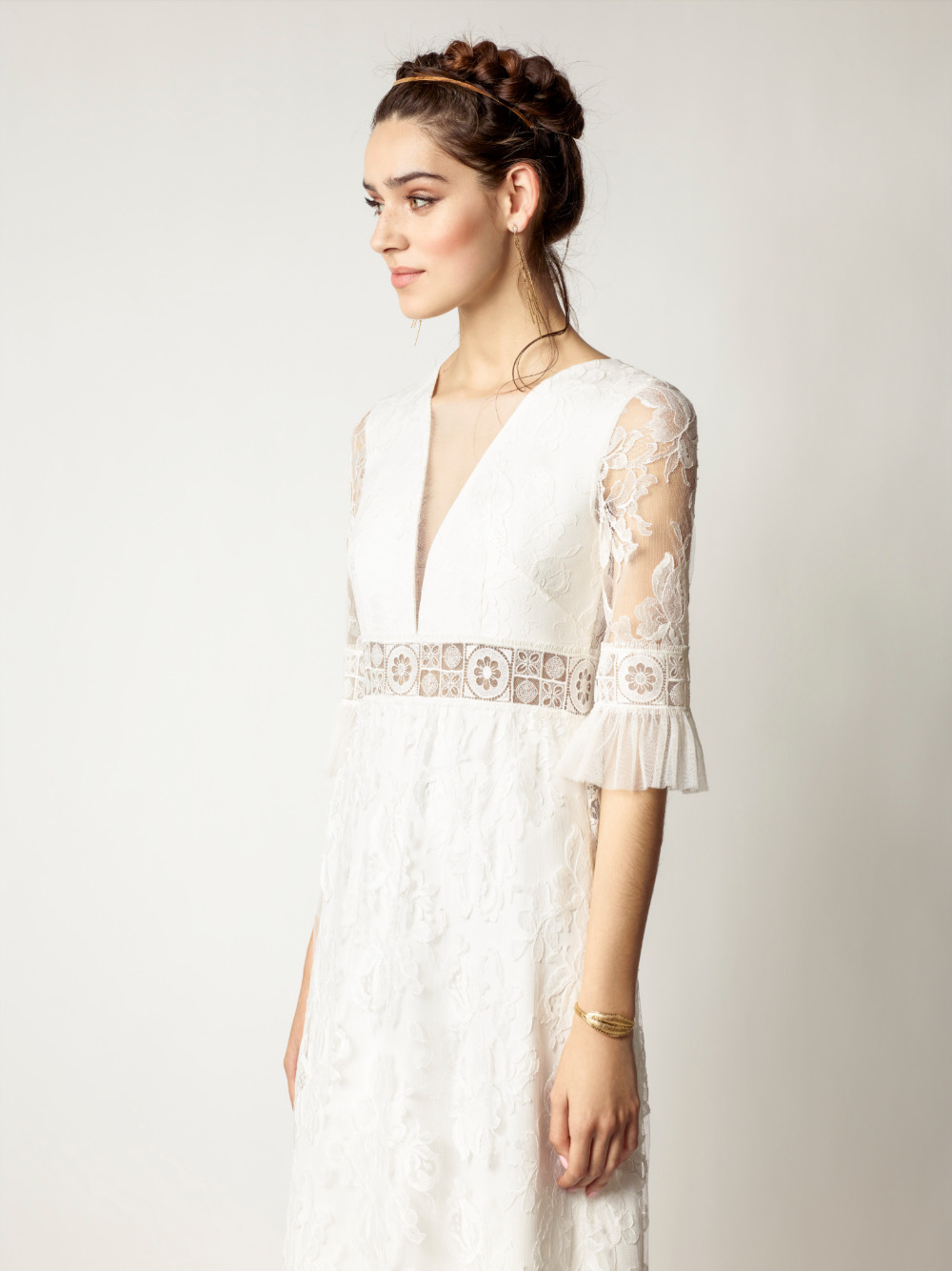 bohemian-chic-styling-wedding-dresses