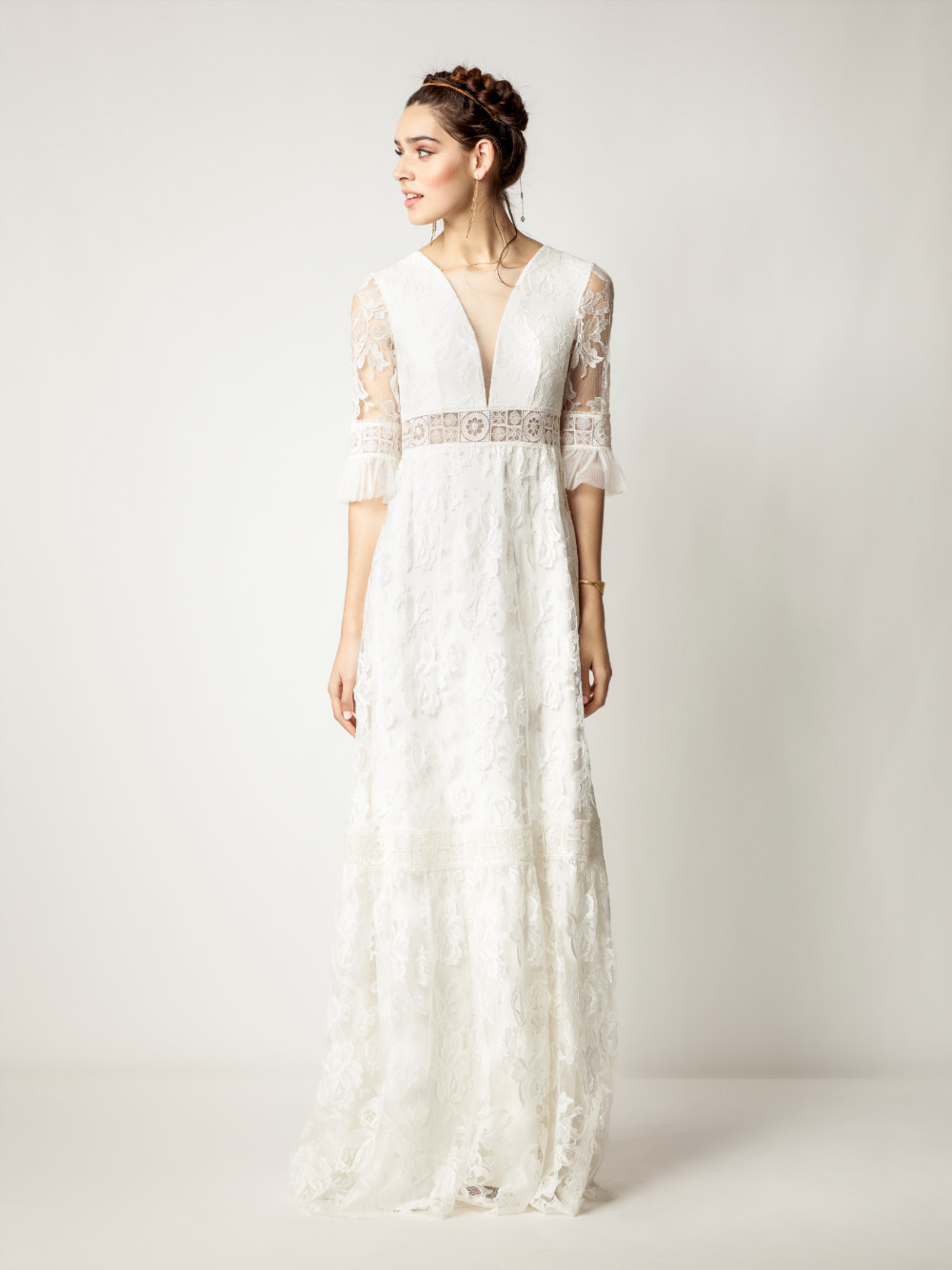 bohemian-chic-styling-wedding-dresses