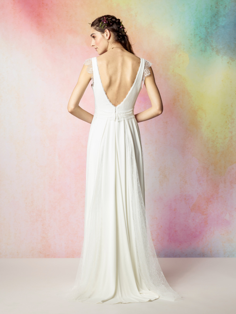 bohemian-chic-styling-wedding-dresses