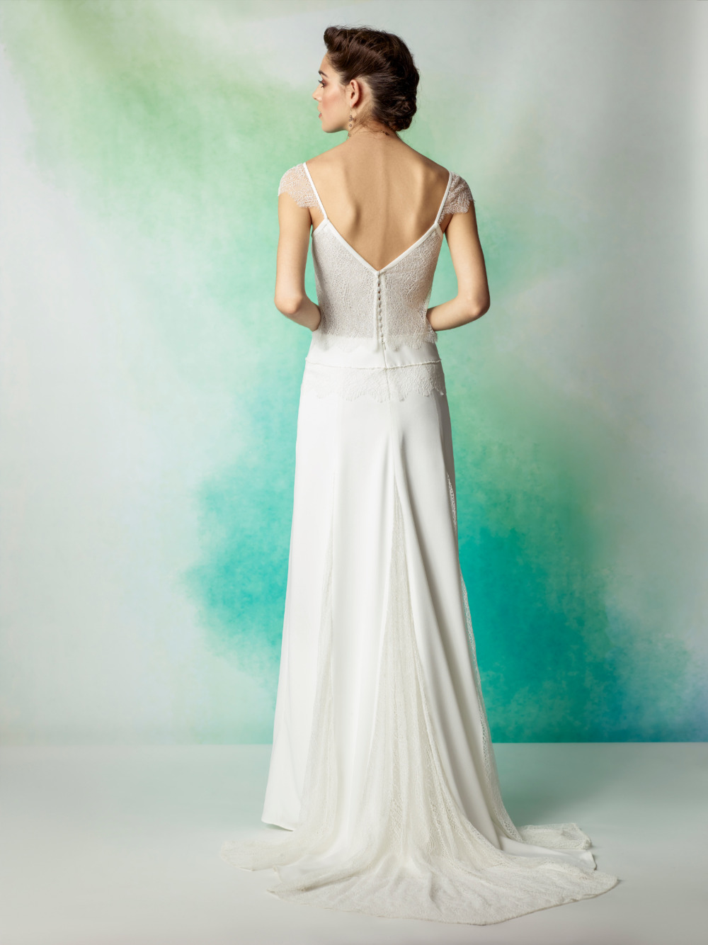 bohemian-chic-styling-wedding-dresses