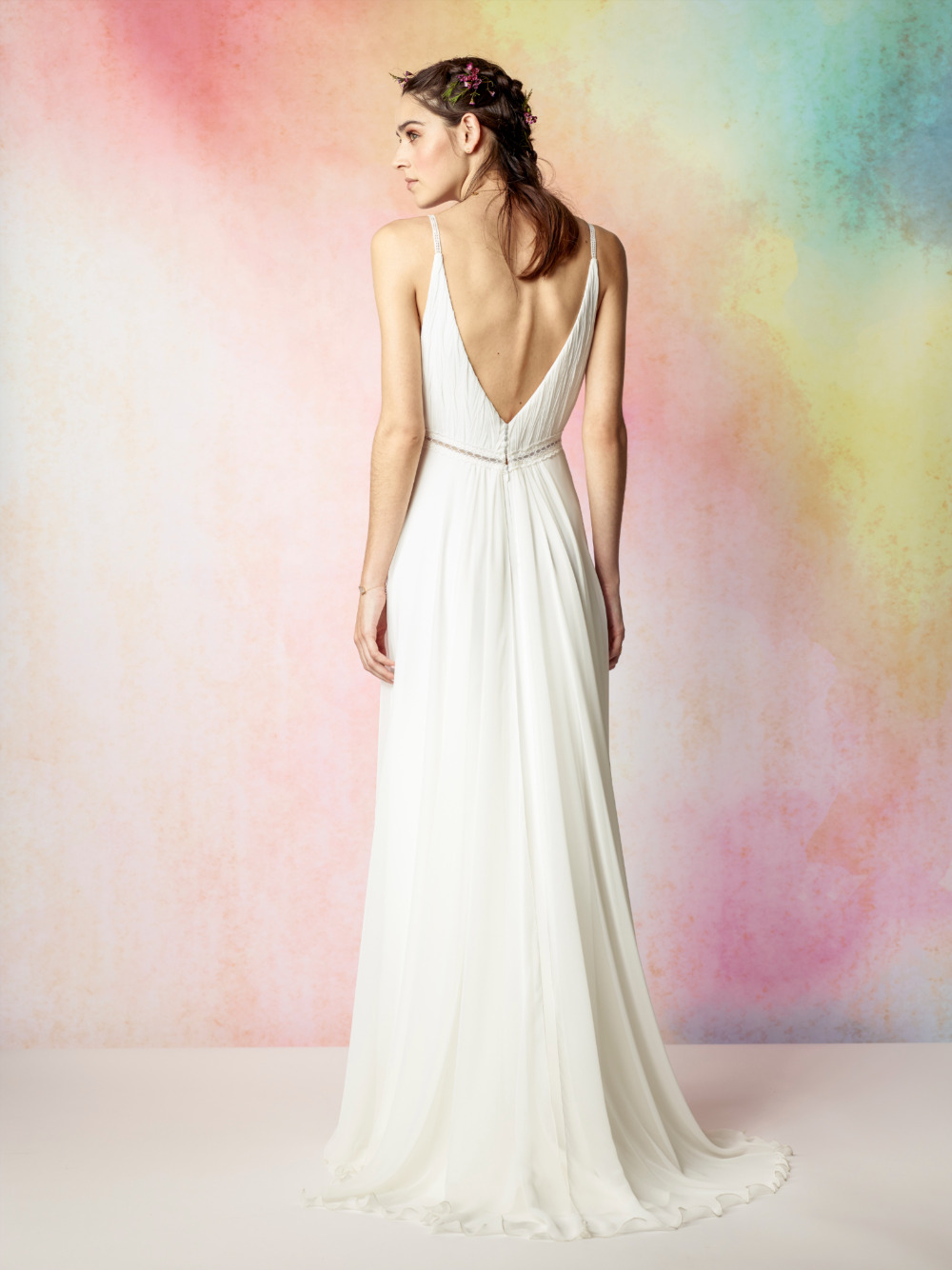 bohemian-chic-styling-wedding-dresses