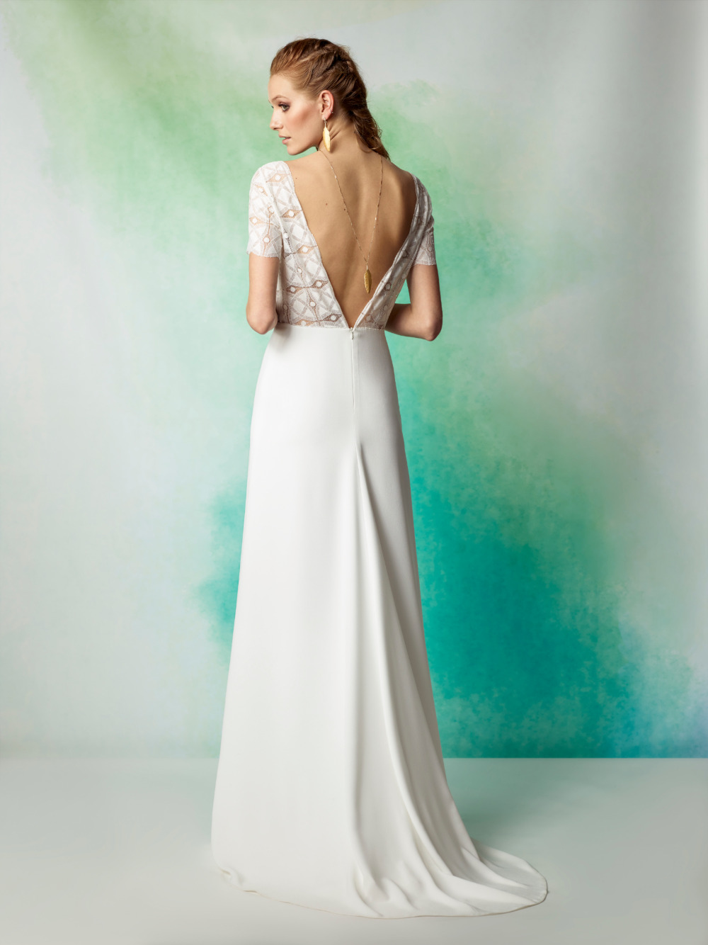 bohemian-chic-styling-wedding-dresses
