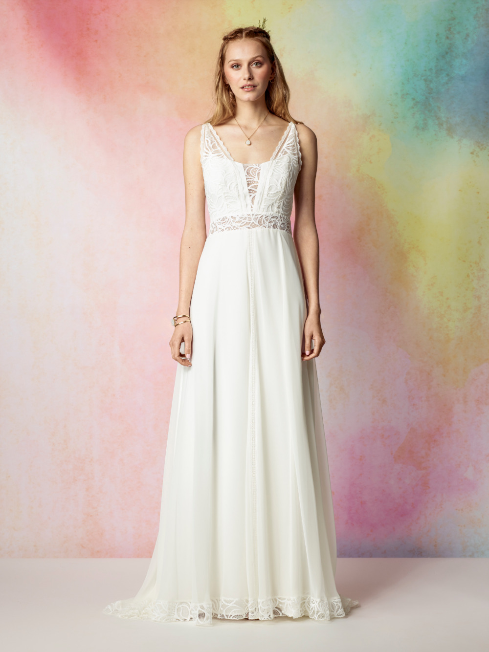 bohemian-chic-styling-wedding-dresses