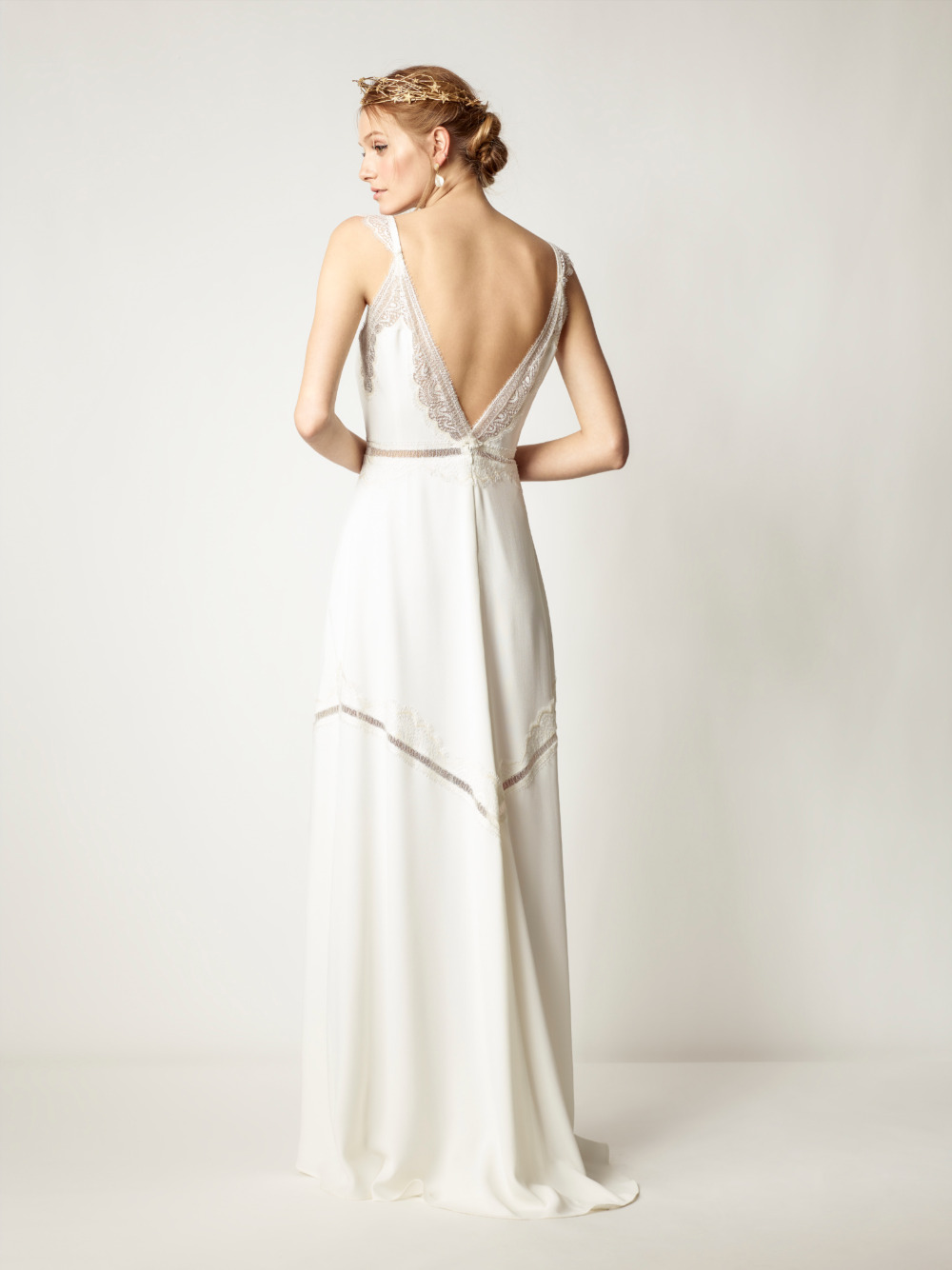 bohemian-chic-styling-wedding-dresses