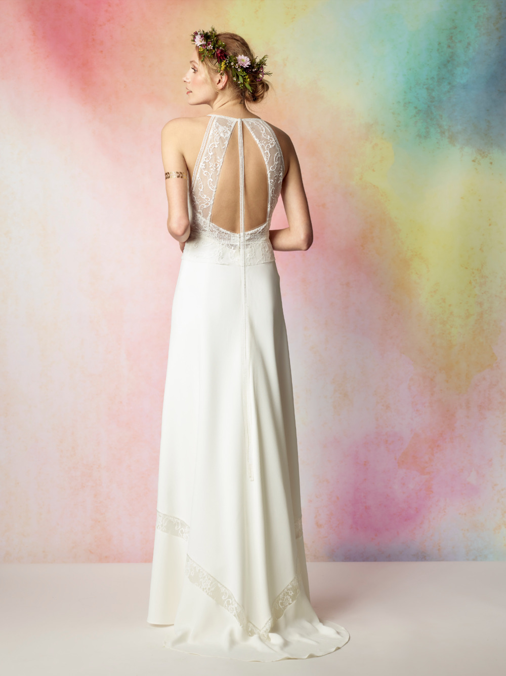 bohemian-chic-styling-wedding-dresses