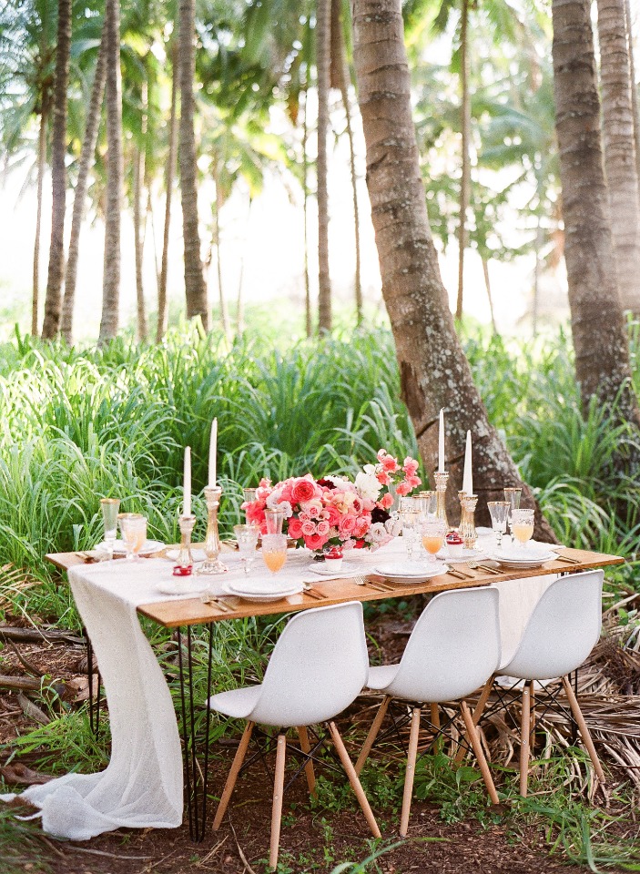 modern chic tropical wedding table decor