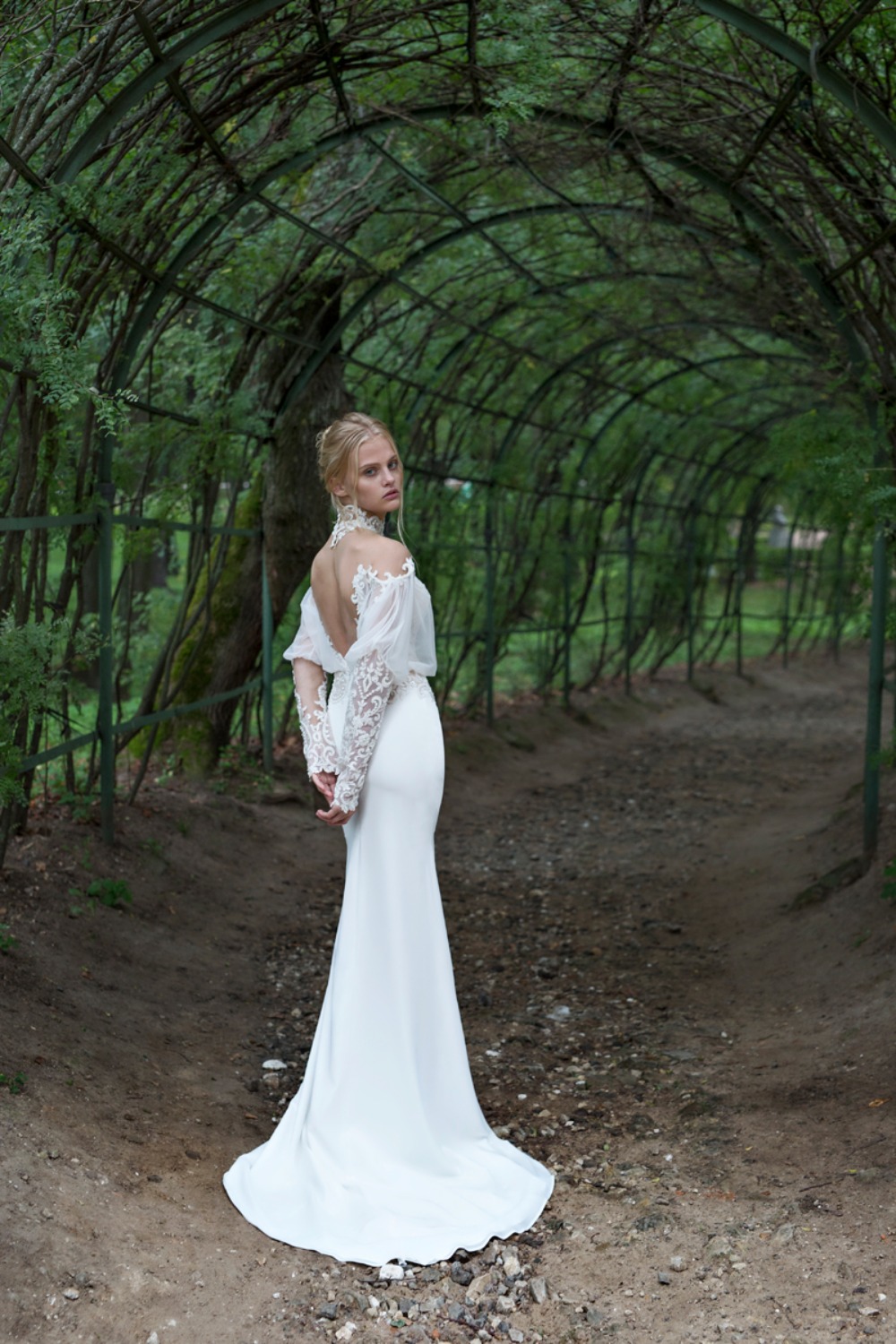 Nurit Hen Fall 2017BridalCollection1