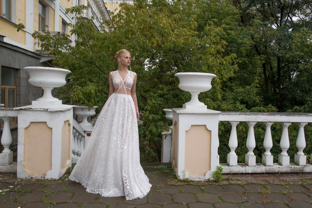 Nurit Hen Fall 2017BridalCollection36