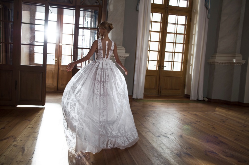 Nurit Hen Fall 2017BridalCollection44
