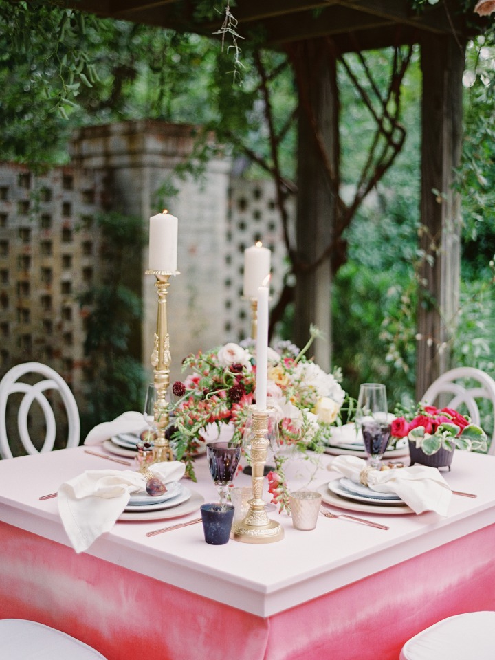 classy garden wedding reception decor