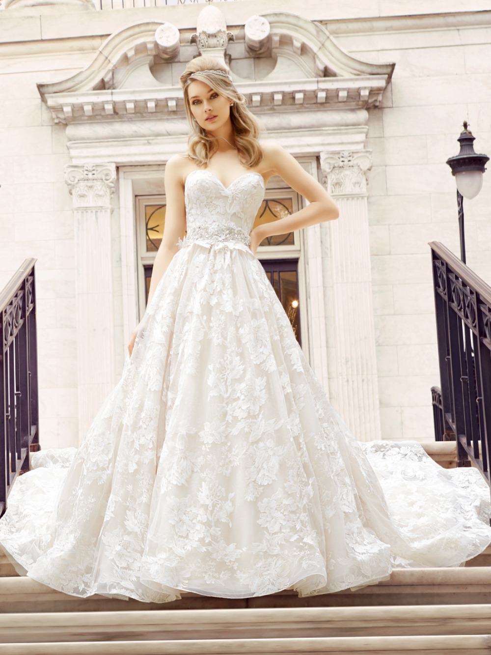 ValStefaniSpring2017bridalcollection16