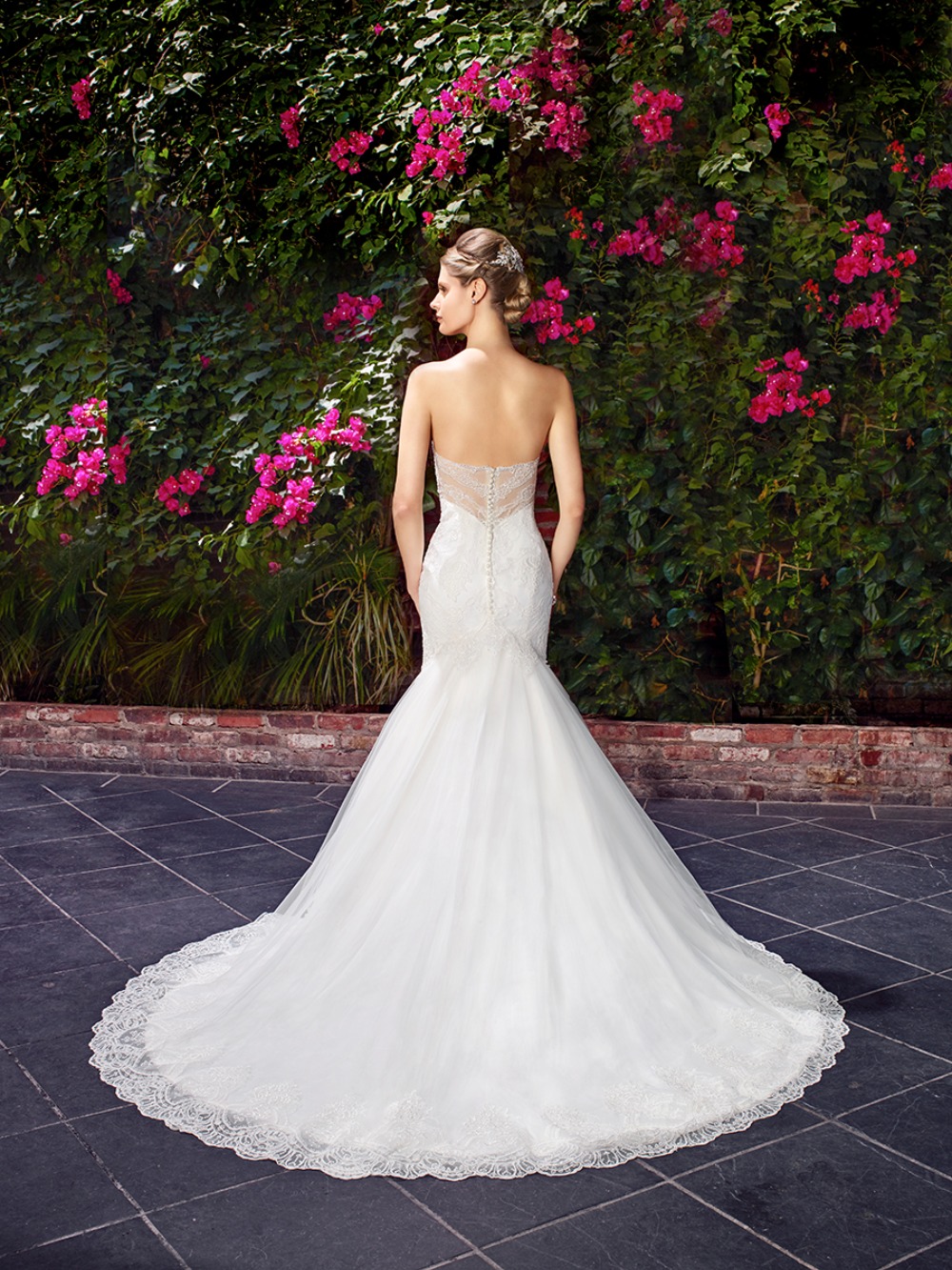ValStefaniSpring2017bridalcollection20