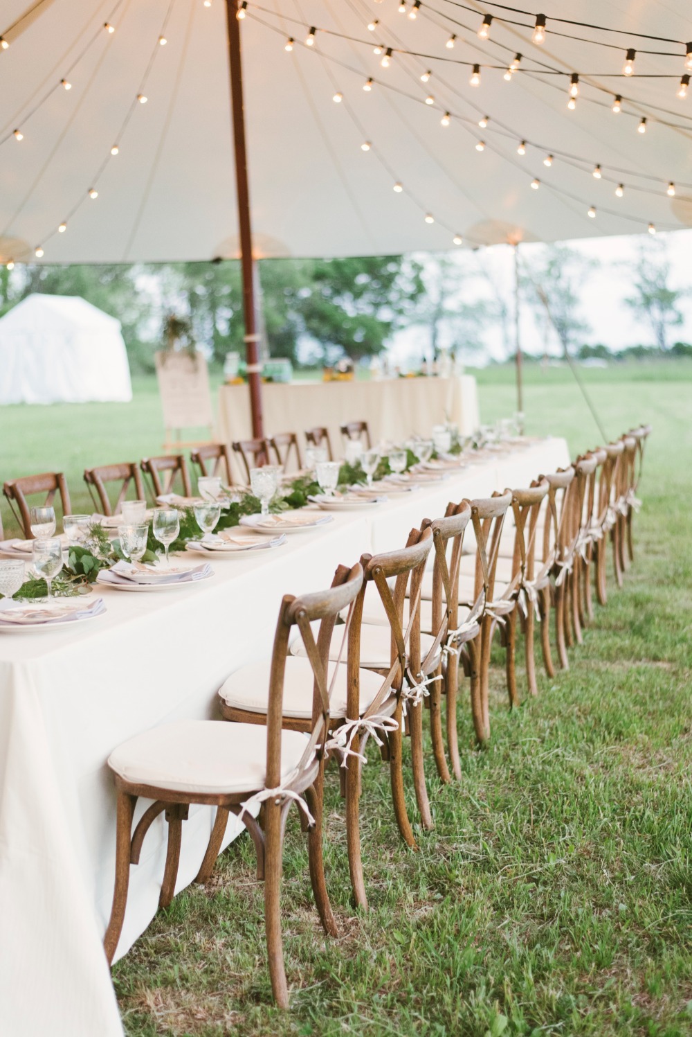 vintage-shabby-chic-farm-wedding-ideas