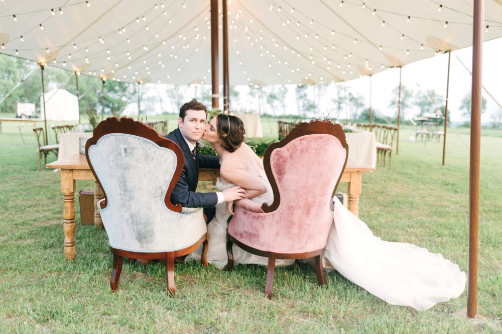 vintage-shabby-chic-farm-wedding-ideas