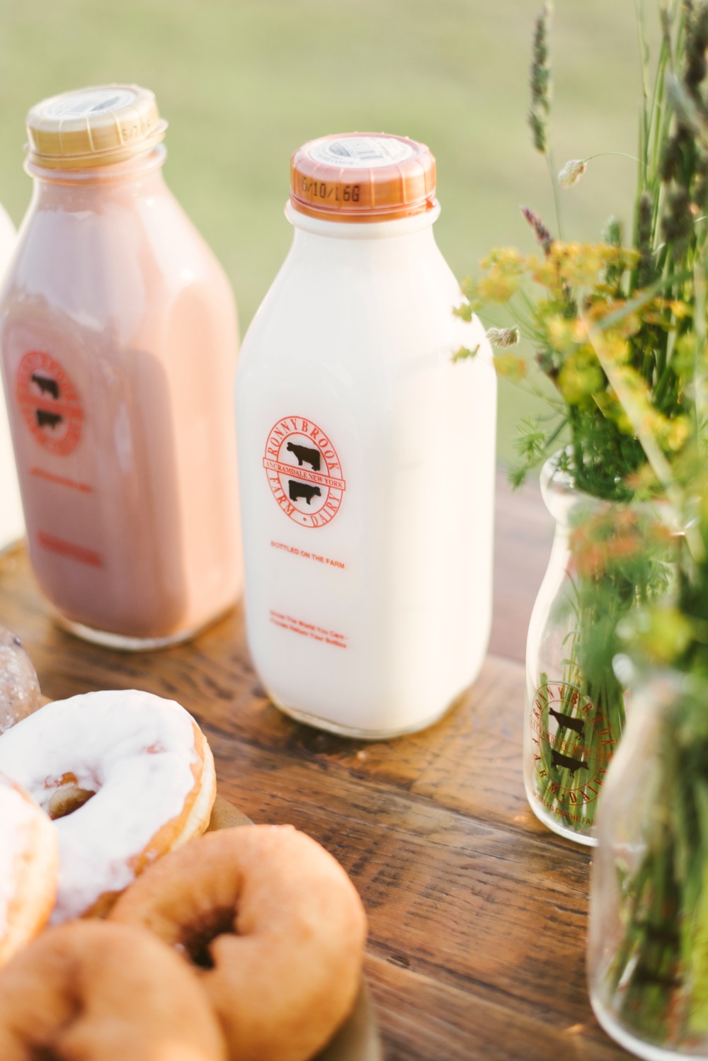 vintage-shabby-chic-farm-wedding-ideas