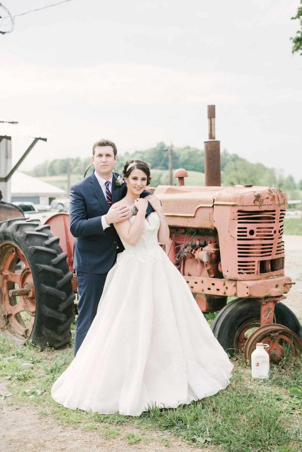 vintage-shabby-chic-farm-wedding-ideas