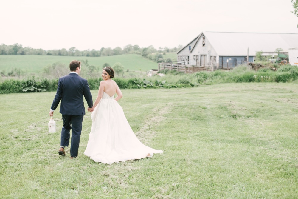 vintage-shabby-chic-farm-wedding-ideas