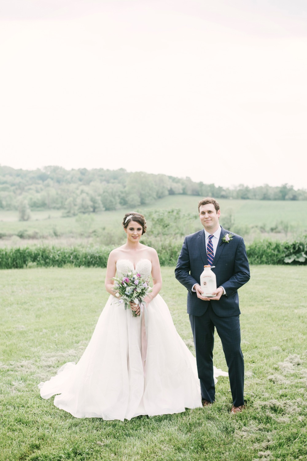 vintage-shabby-chic-farm-wedding-ideas