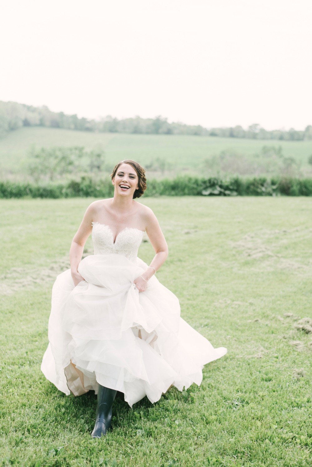 vintage-shabby-chic-farm-wedding-ideas
