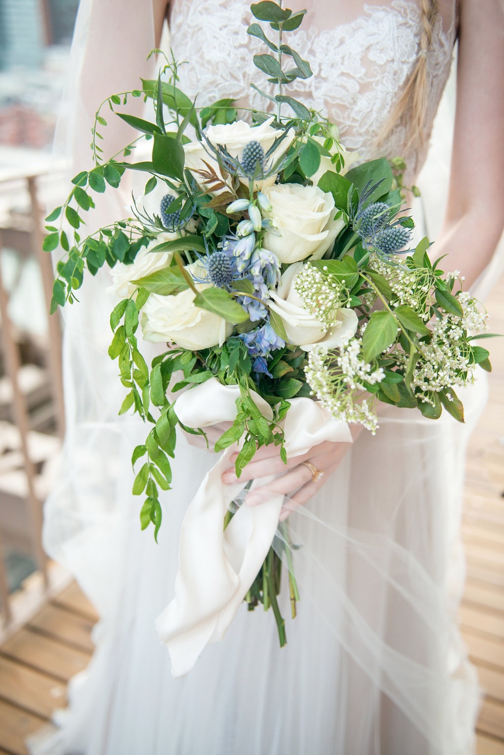 White and blue wedding bouquet
