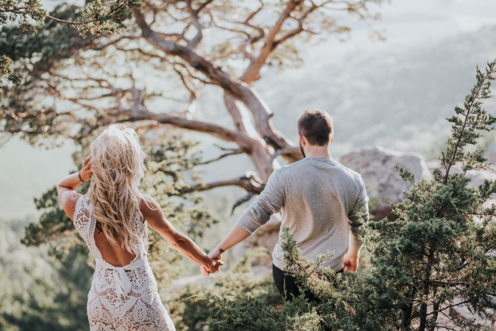 white lace engagement photography outfit