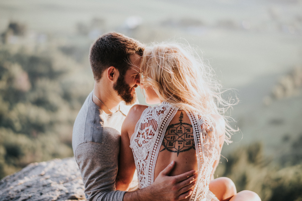 cute sunset engagement photography