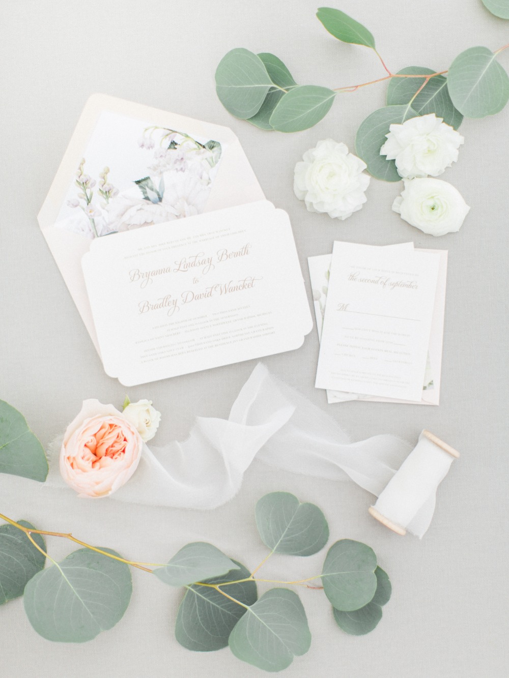 Elegant wedding invitation suite