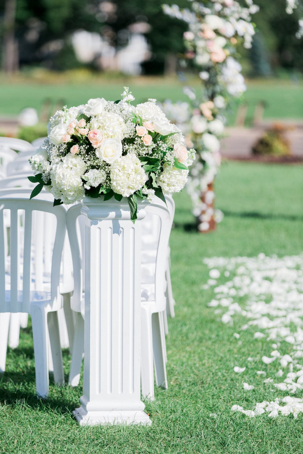 pedestal wedding flowers for ceremony