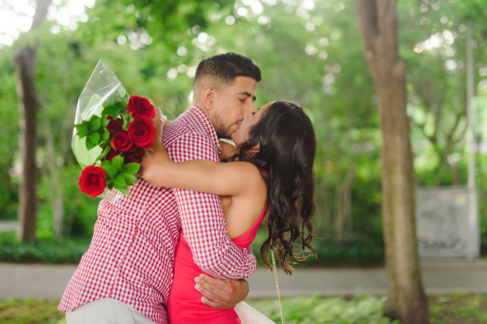 she said yes! kiss