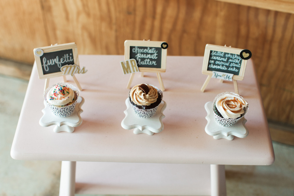 cute wedding cupcake desserts
