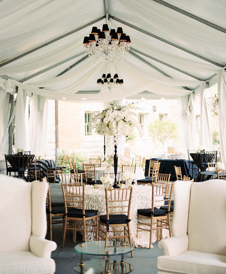 Stunning black and white reception