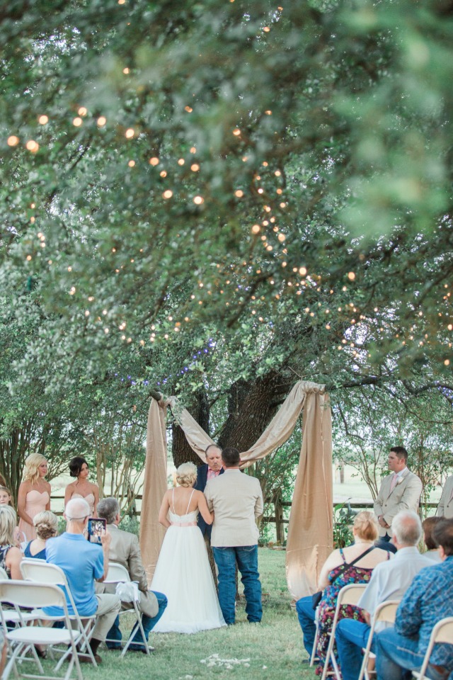 Outdoor wedding in Texas