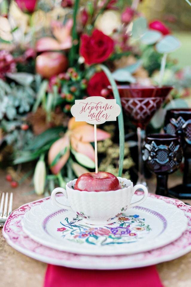mismatched china and apple place card