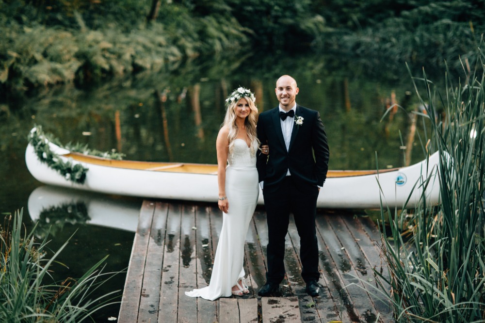 Cute wedding canoe idea