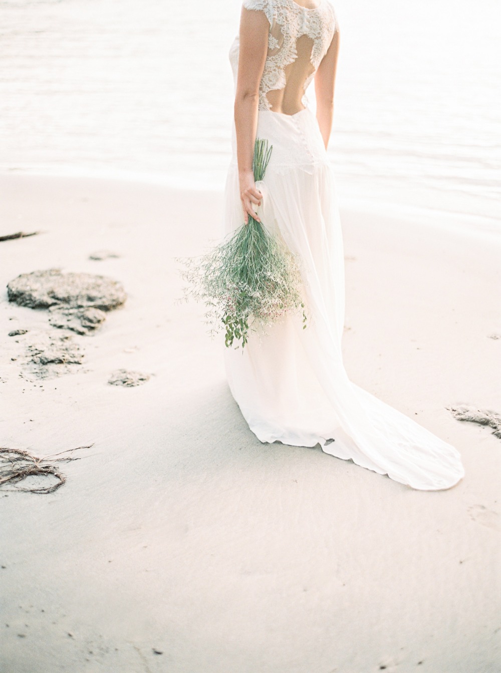 wildly-romantic-sand-and-sea-wedding