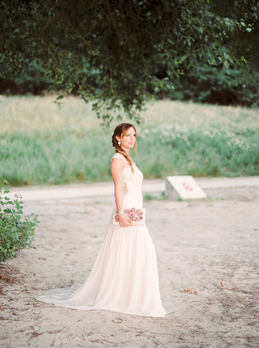 wildly-romantic-sand-and-sea-wedding